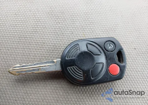 2011 Ford Escape Xls из США, поврежденный, VIN 1FMCU0C74BKC46725